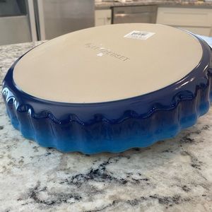 NWT Le Creuset Fluted Flan/Tart/Pie Plate